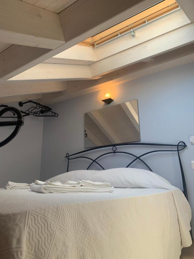 Casa Castellana Apt 1 E Casa Castellana Apt 2 Sala Comacina Zewnętrze zdjęcie