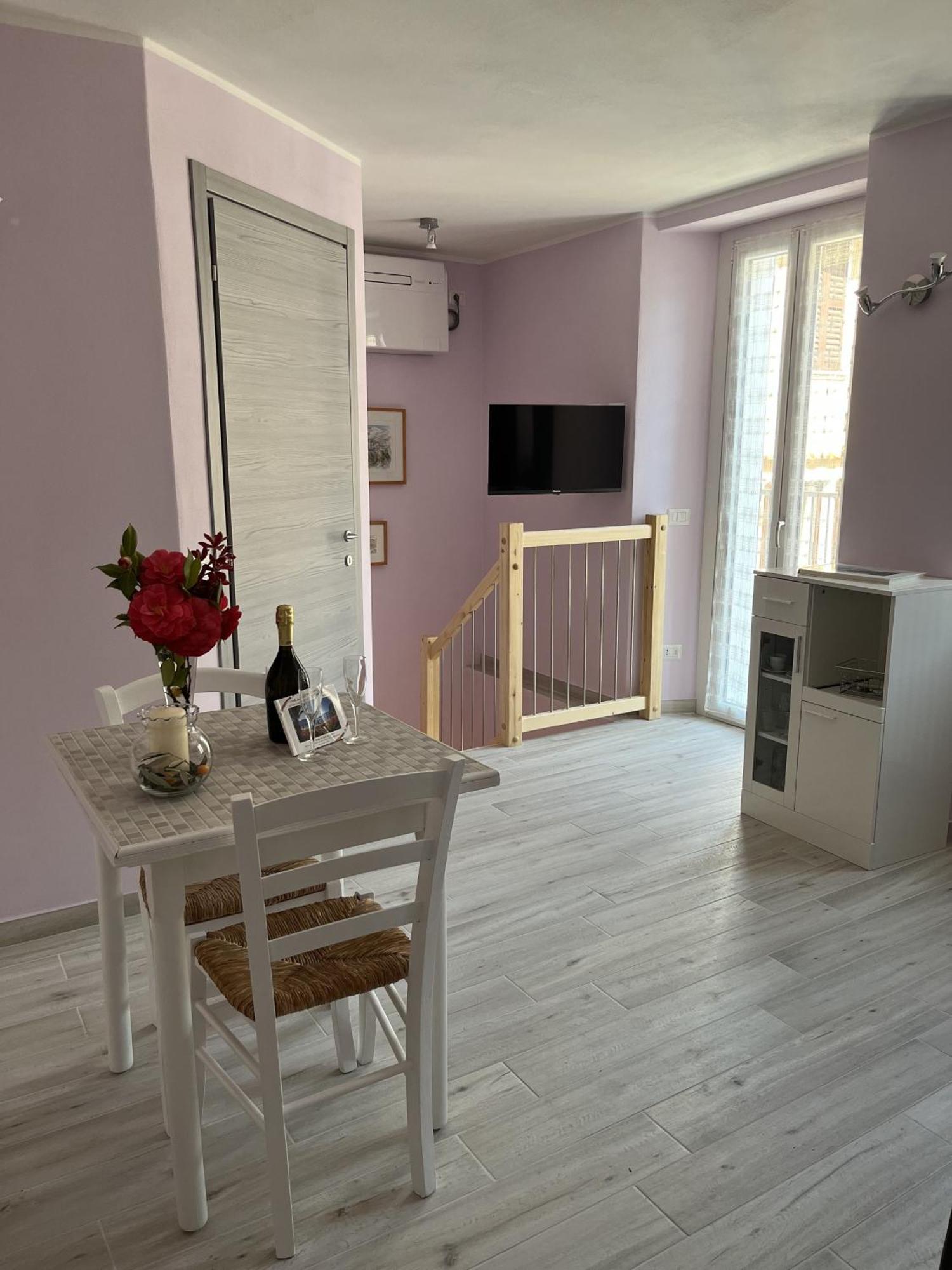 Casa Castellana Apt 1 E Casa Castellana Apt 2 Sala Comacina Zewnętrze zdjęcie