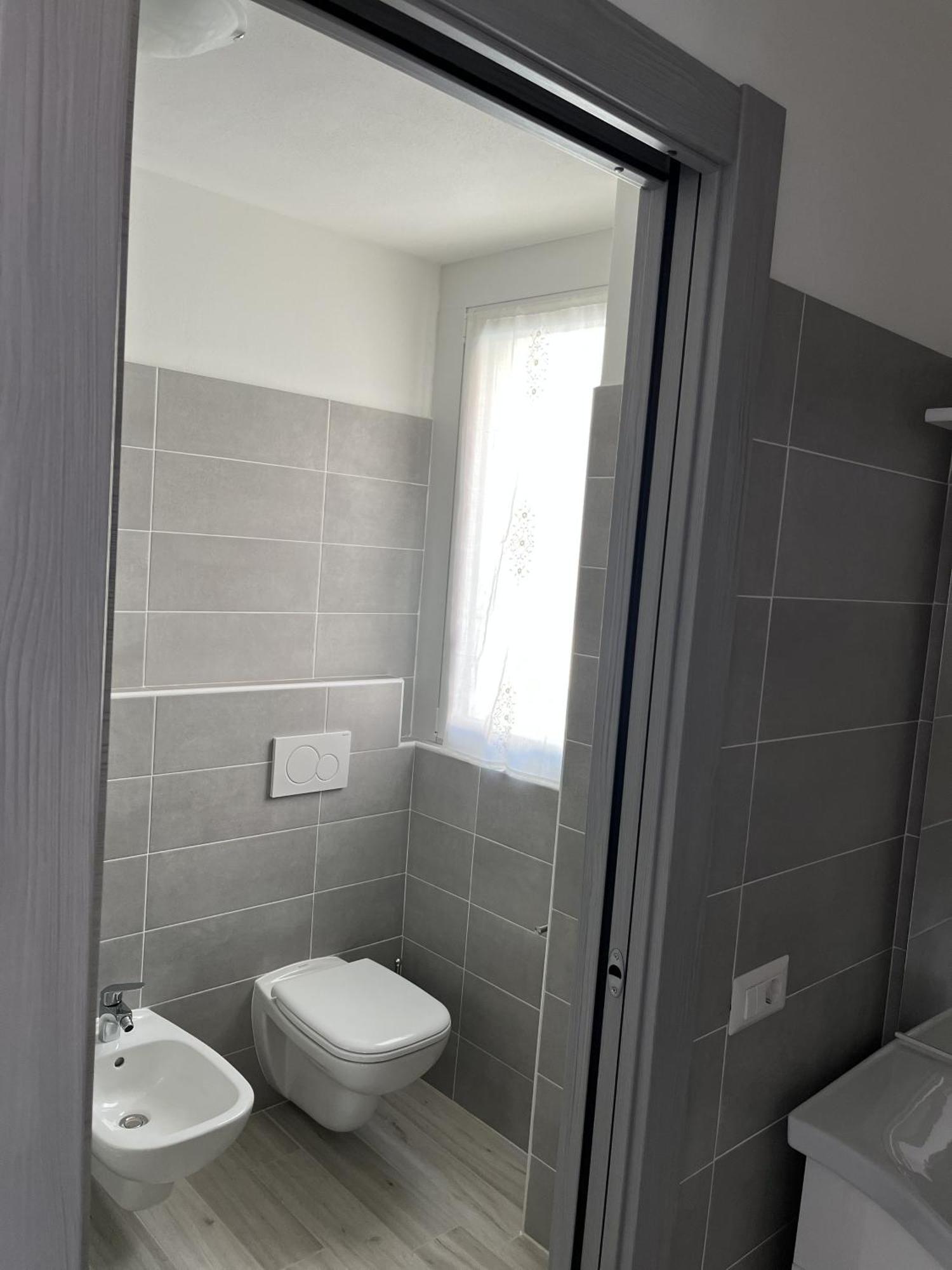 Casa Castellana Apt 1 E Casa Castellana Apt 2 Sala Comacina Zewnętrze zdjęcie